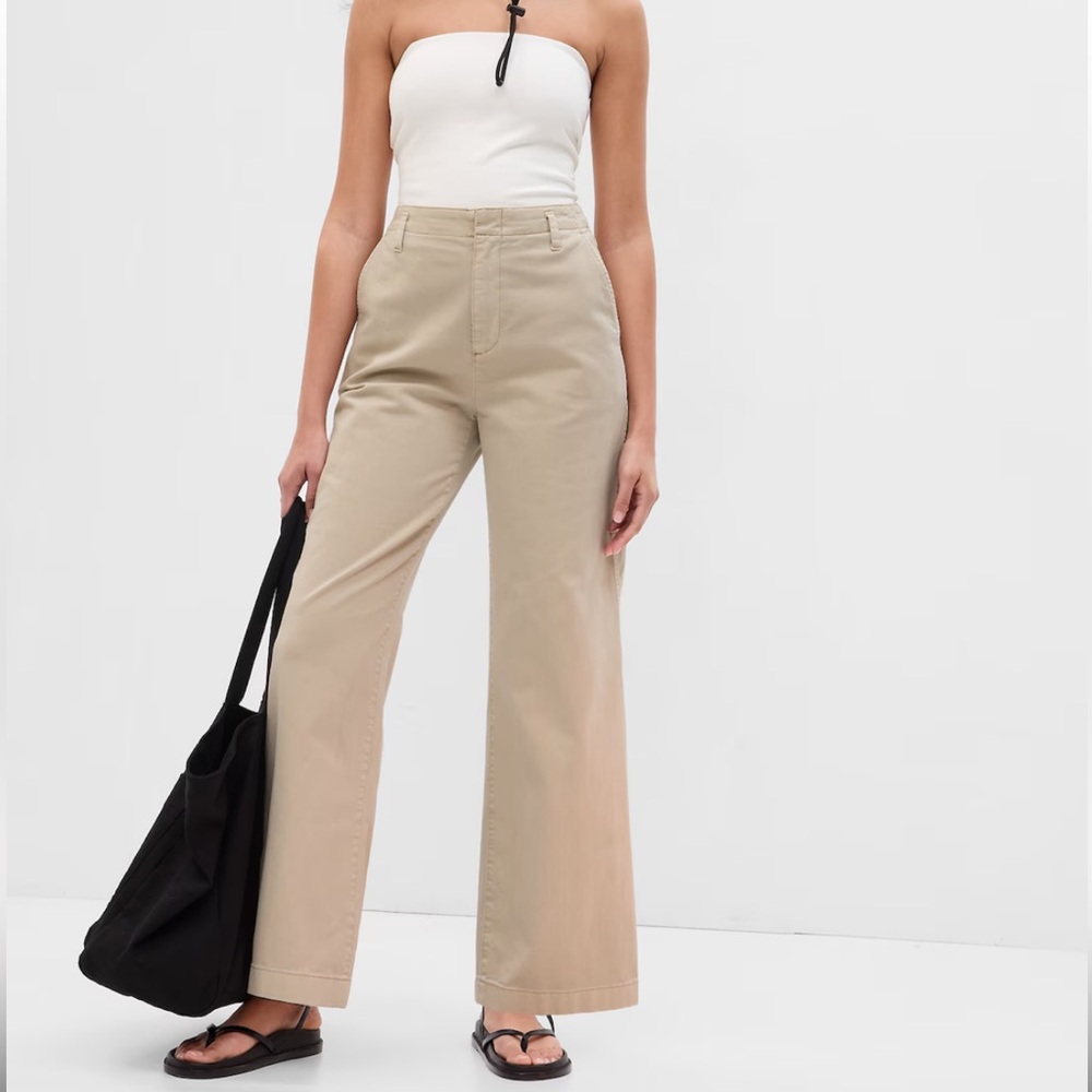 Gap High Rise Wide Leg Pants in Beige